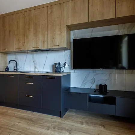 Central - Great Location - Cozy And Bright - Kw46 아파트 *