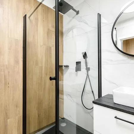 Central - Great Location - Cozy And Bright - Kw46 브로츠와프