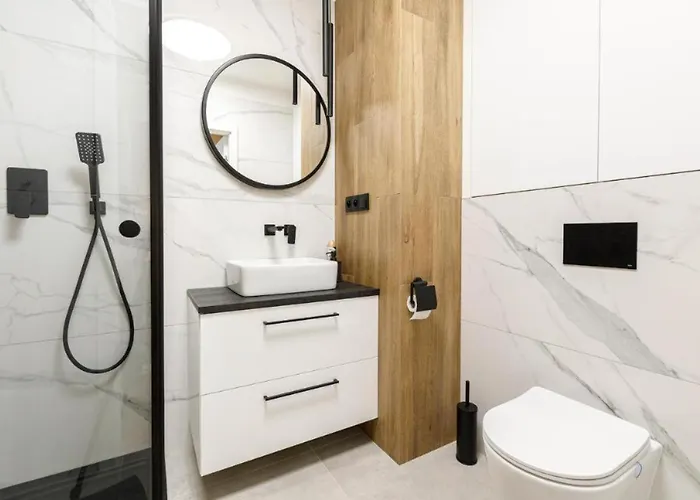 Central - Great Location - Cozy And Bright - Kw46 شقة