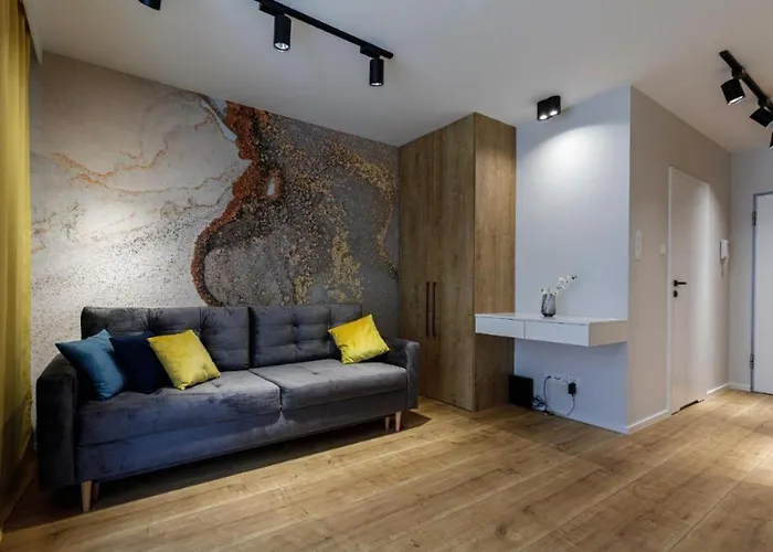 شقة Central - Great Location - Cozy And Bright - Kw46 *